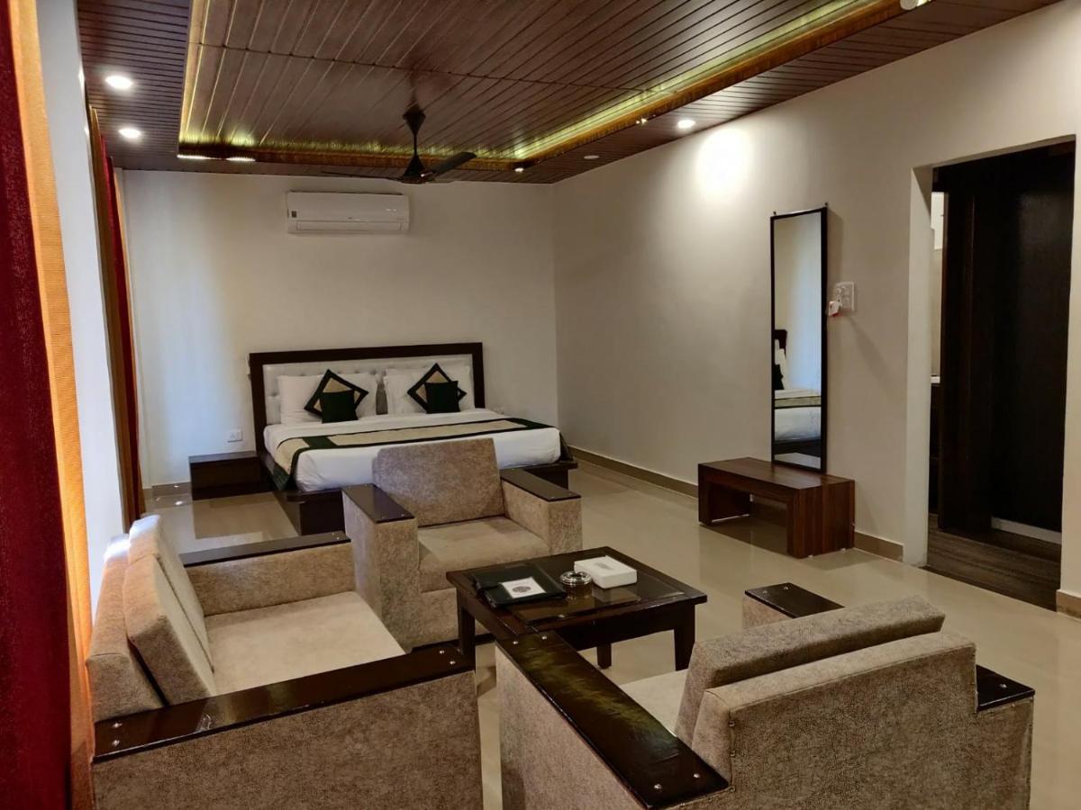 Skywood Resort Shoghi Shogi エクステリア 写真