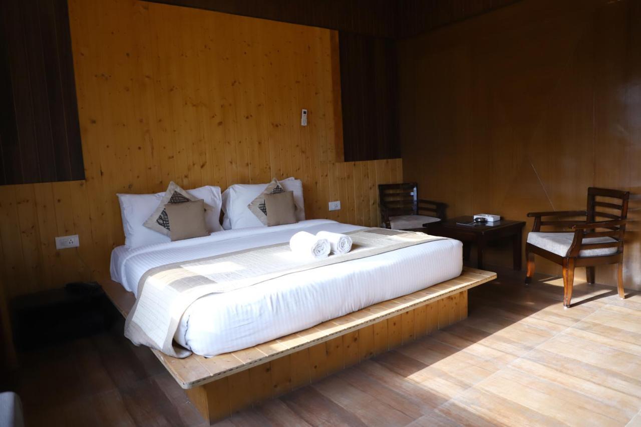 Skywood Resort Shoghi Shogi エクステリア 写真