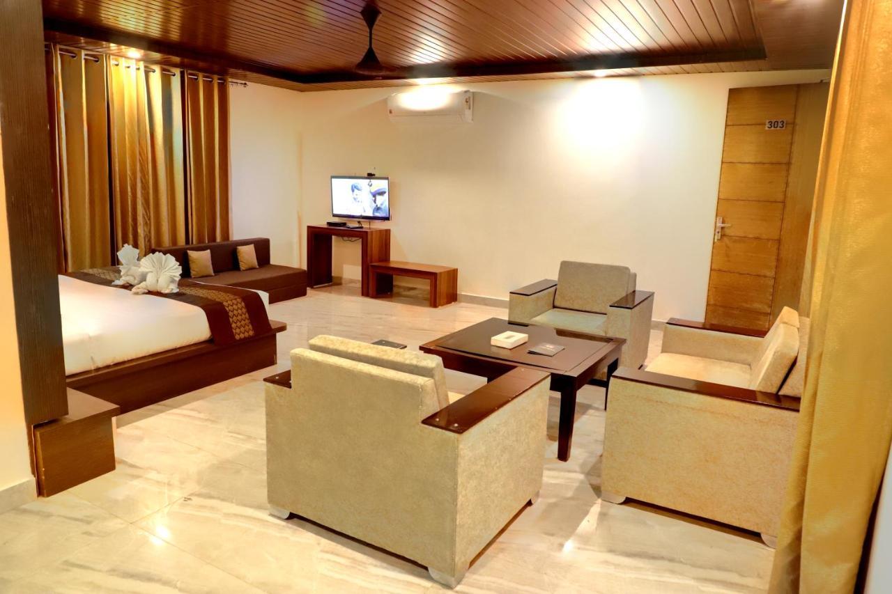 Skywood Resort Shoghi Shogi エクステリア 写真