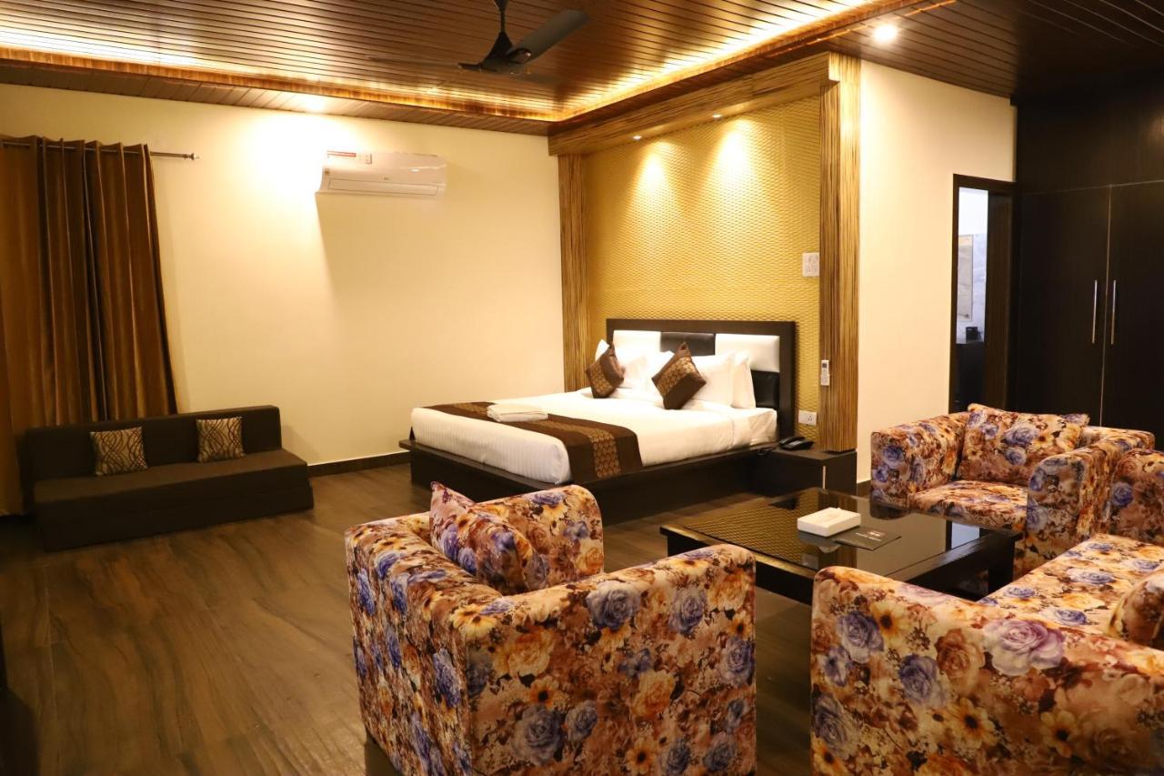 Skywood Resort Shoghi Shogi エクステリア 写真