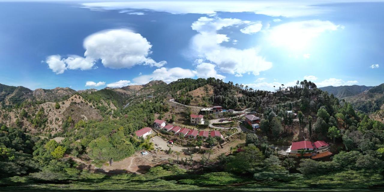 Skywood Resort Shoghi Shogi エクステリア 写真