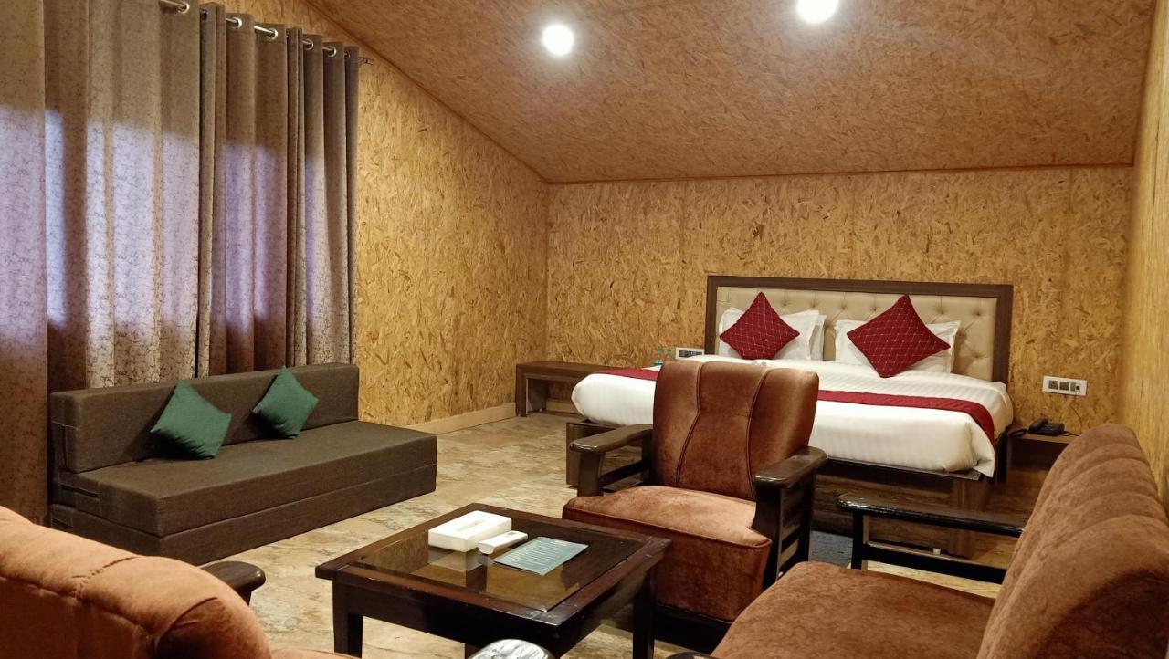 Skywood Resort Shoghi Shogi エクステリア 写真