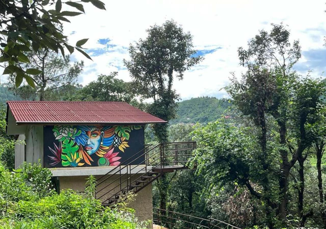 Skywood Resort Shoghi Shogi エクステリア 写真